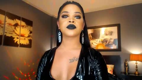 UrMajestyTyra online show from 04-25-26, 12:46