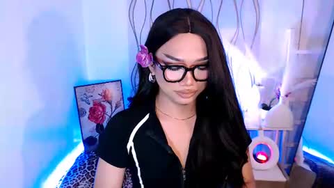 urmistress_69 online show from 07-23-26, 03:43