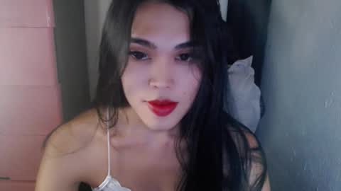 Snapshot of urpinayjenfuckerxxx chatting on 01-20-25, 11:13 Jenny online show from 01-20-25, 11:13