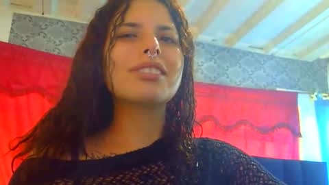 Snapshot of urposesion chatting on 02-19-25, 08:41 Aniie online show from 02-19-25, 08:41