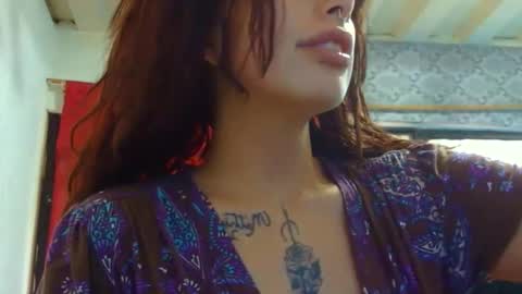 Snapshot of urposesion chatting on 02-22-25, 11:57 Aniie online show from 02-22-25, 11:57