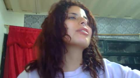 Snapshot of urposesion chatting on 02-23-25, 04:07 Aniie online show from 02-23-25, 04:07