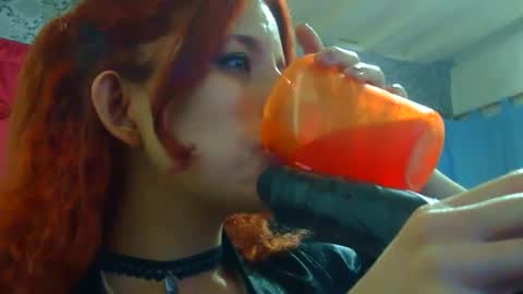 Snapshot of urposesion chatting on 02-27-25, 06:40 Aniie online show from 02-27-25, 06:40