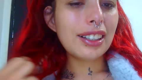 Snapshot of urposesion chatting on 09-21-25, 11:45 Aniie online show from 09-21-25, 11:45