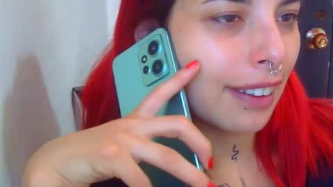 Snapshot of urposesion chatting on 09-22-25, 01:24 Aniie online show from 09-22-25, 01:24