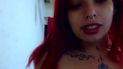 Snapshot of urposesion chatting on 09-29-25, 12:21 Aniie online show from 09-29-25, 12:21