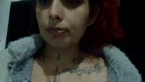 Snapshot of urposesion chatting on 11-21-25, 04:33 Aniie online show from 11-21-25, 04:33