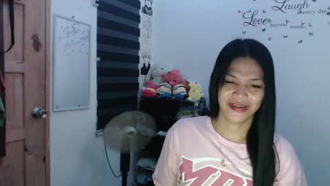 hi im kim online show from 01-27-25, 03:07