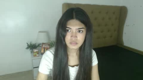 Snapshot of urpretty_shanexx chatting on 10-20-25, 02:45 HI IM SHINE  online show from 10-20-25, 02:45