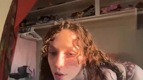 Snapshot of urpupp3txx chatting on 05-04-26, 11:34 urpupp3txx online show from 05-04-26, 11:34