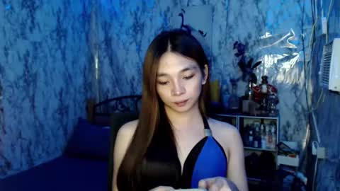 Snapshot of ursexytrans_cum chatting on 12-05-24, 02:31 Yhana online show from 12-05-24, 02:31