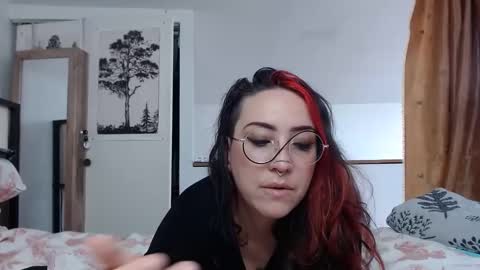 Ursinae online show from 04-27-26, 09:13