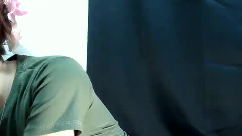 Jane online show from 01-31-25, 12:18