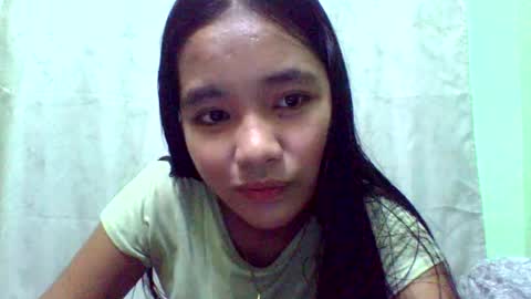 Snapshot of urskinnygirl4u18 chatting on 03-04-25, 12:50 Urskinnygirl4u18 - ROSE ROOM online show from 03-04-25, 12:50