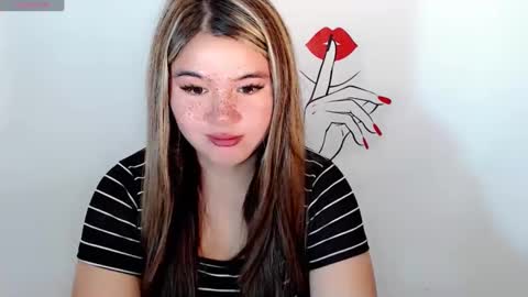 Snapshot of ursweet_ashley chatting on 01-05-25, 04:04 online show from 01-05-25, 04:04