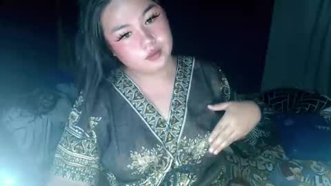 Snapshot of ursweet_ashley chatting on 02-18-26, 07:48 online show from 02-18-26, 07:48