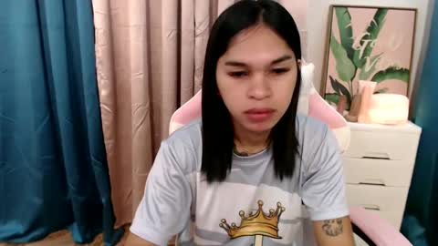 ursweet_zeviixx online show from 02-19-25, 10:23