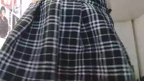 Snapshot of ursweetclassygirl chatting on 10-17-25, 08:44 Ursweetclassygirl online show from 10-17-25, 08:44