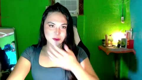 YOURGIRLCAMILLA online show from 04-04-26, 05:43