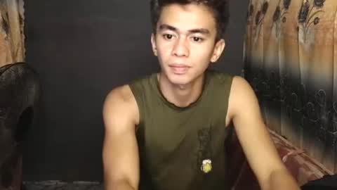 urwild_fuckerxx online show from 03-28-26, 09:31