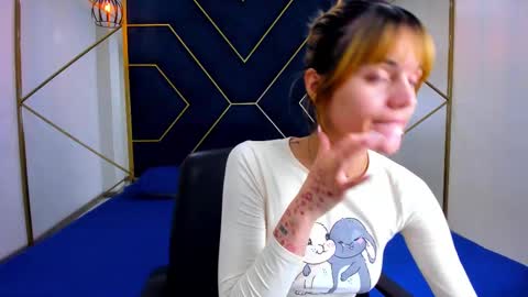 uryukim_ online show from 03-12-25, 02:01