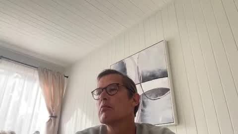 P online show from 10-22-25, 10:31