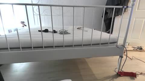 Snapshot of use4pleasure chatting on 12-22-24, 09:44 BamBam online show from 12-22-24, 09:44