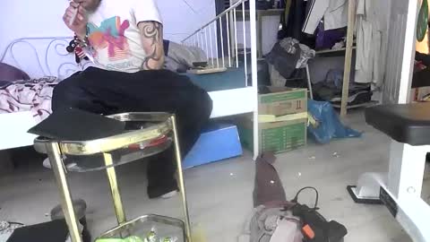 Snapshot of use4pleasure chatting on 09-28-25, 01:55 BamBam online show from 09-28-25, 01:55