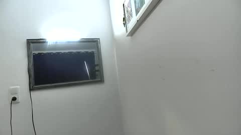 Snapshot of use4pleasure chatting on 10-02-25, 03:35 BamBam online show from 10-02-25, 03:35