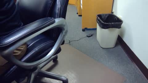 useemie online show from 12-23-24, 10:33