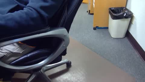 useemie online show from 01-14-25, 11:37