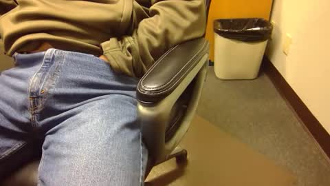 useemie online show from 01-23-25, 12:04