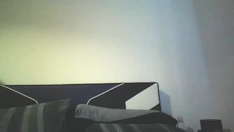 sub 4 u online show from 12-11-24, 01:06