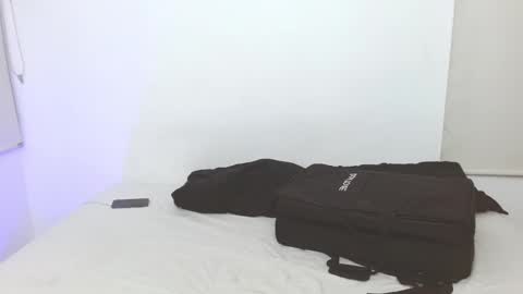 Snapshot of useronlypurple777 chatting on 11-29-25, 01:30 useronlypurple777 online show from 11-29-25, 01:30