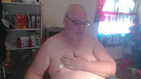 Eric online show from 01-08-25, 03:39