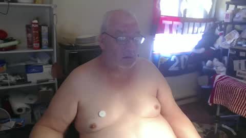 Eric online show from 03-01-25, 03:16