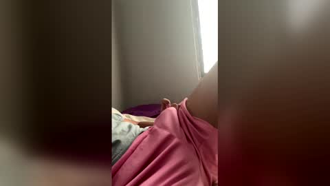 usoequis47 online show from 04-27-26, 06:39