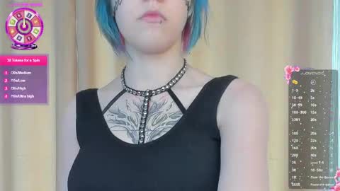 Snapshot of ustic_1 chatting on 05-29-26, 02:37 Haven online show from 05-29-26, 02:37