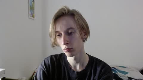 Snapshot of usuck364662 chatting on 12-07-24, 02:57 Excuse me online show from 12-07-24, 02:57