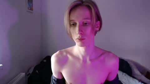 Snapshot of usuck364662 chatting on 12-09-24, 07:06 Excuse me online show from 12-09-24, 07:06