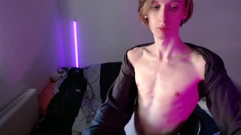 Snapshot of usuck364662 chatting on 12-28-24, 05:12 Excuse me online show from 12-28-24, 05:12