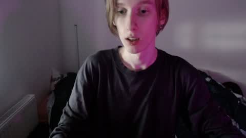 Snapshot of usuck364662 chatting on 12-30-24, 08:32 Excuse me online show from 12-30-24, 08:32