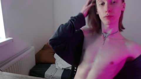 Snapshot of usuck364662 chatting on 09-10-25, 07:30 Excuse me online show from 09-10-25, 07:30