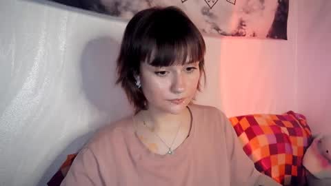 Snapshot of uwujudyosas chatting on 06-02-26, 08:44 Judy online show from 06-02-26, 08:44