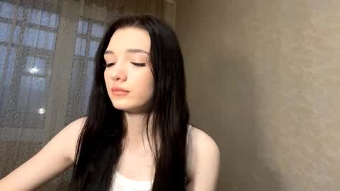 Snapshot of uwun_pinksi chatting on 03-13-26, 01:18 Lisi online show from 03-13-26, 01:18