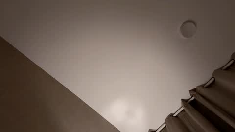 uwvvlvip online show from 10-18-25, 05:35