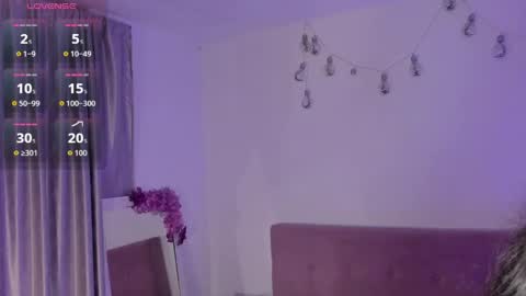Snapshot of v1cky_ chatting on 05-09-26, 02:06 v1cky_ online show from 05-09-26, 02:06