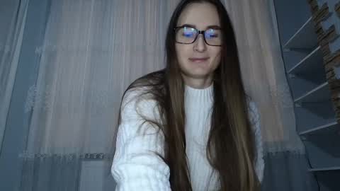 Snapshot of va_len_sea_ya chatting on 02-06-25, 08:13 Valensiya online show from 02-06-25, 08:13
