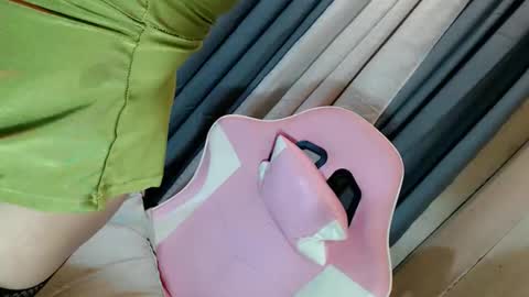 JESS - DONT FORGET TO FOLLOW ME AND GIVE ME THUMBS UP online show from 02-13-26, 02:18