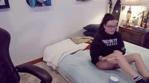 Snapshot of vagelicious chatting on 11-11-25, 01:33 vagelicious online show from 11-11-25, 01:33